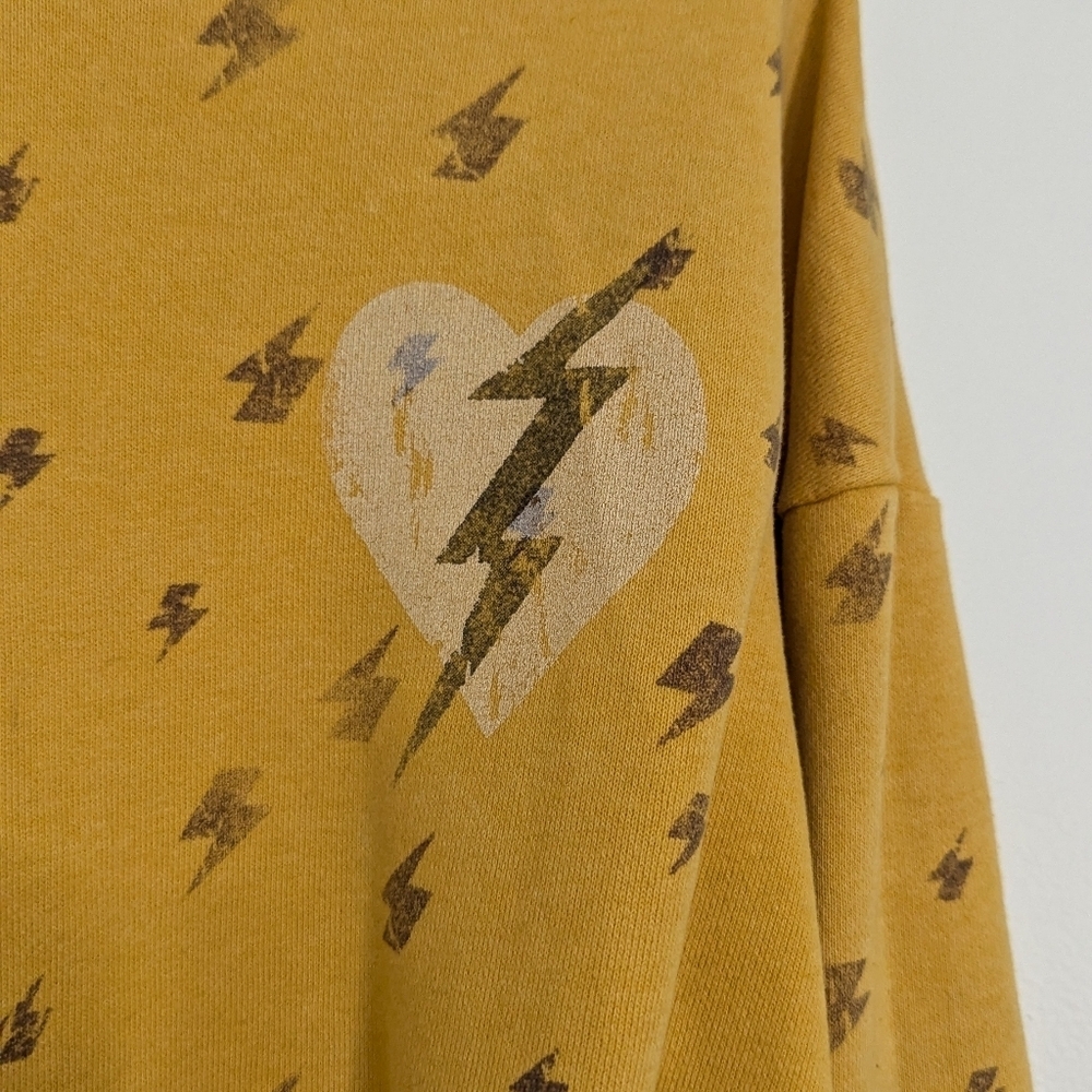 Junk Food Sweatshirt Lightning Bolt Yellow Crewneck Medium - Picture 4 of 9